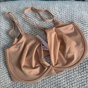 Victoria’s Secret Sexy Illusions plunge bra 32ddd